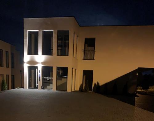 Eifel24, neues und barrierefreies Appartement mit Terrasse