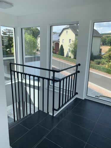 Eifel24, neues und barrierefreies Appartement mit Terrasse