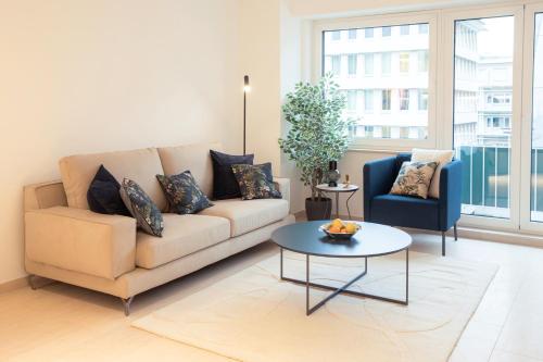 Hamilius Apartments City Center Luxembourg by Rentaroo - image 3