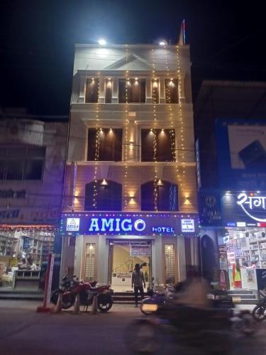. Hotel Amigo