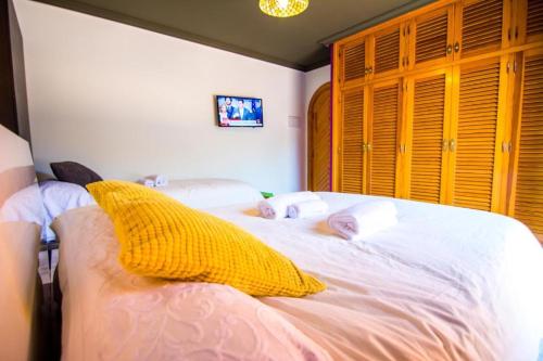 16:9 Los Molinos Suites - image 11