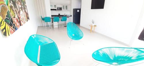 Hermoso apartamento con parqueadero - 201
