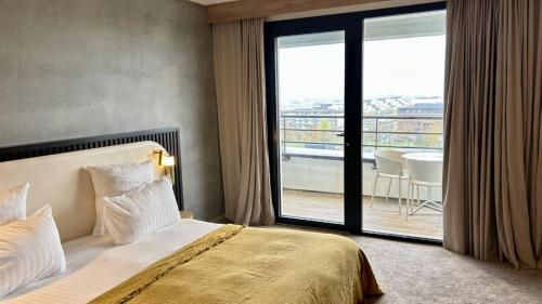 1 queen bed