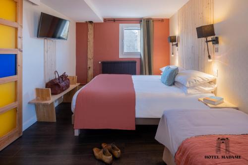 Double Room with Balcony room in Hôtel Madame