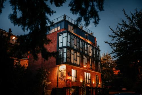 411262225 Address Boutique Hotel