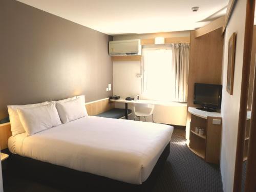 ibis Thornleigh - image 10