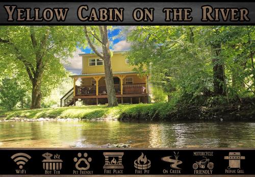 Yellow Cabin on the River in Newport, USA