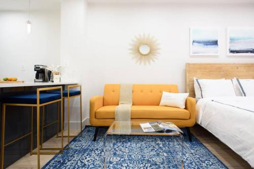 1597-5 New Studio Prime UES W D in unit in New York, USA