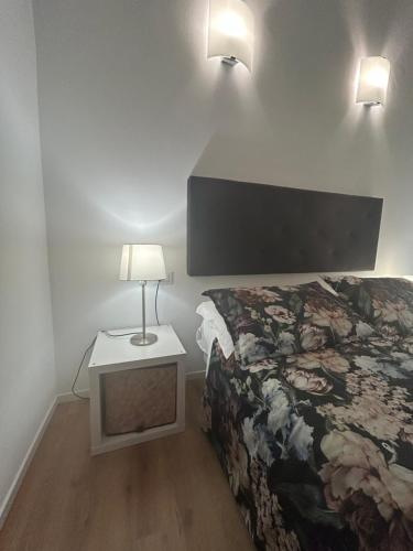 Double Room with Balcony image 10