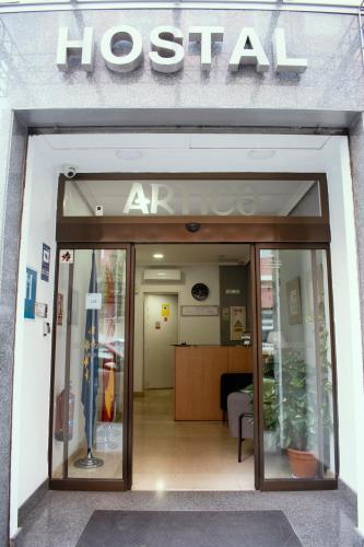 Hostal Ártico - image 4