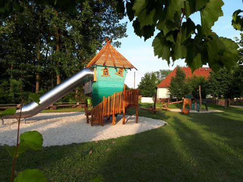 Apkārtne, Ferienhaus Hummel-Nest in Laussnitz