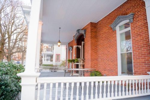 The Big Brickhouse in เมอร์เซอร์ (PA)