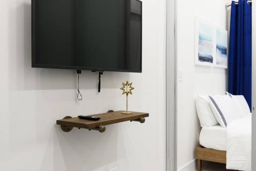 78-1D NEW Junior 1 BR Prime UES WD in unit, New York (Foto 8)