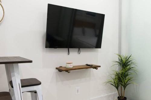 78-1B New 1BR prime UES WD in unit BEST VALUE, New York (foto 10)