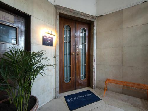Salotto Borbonico - image 4