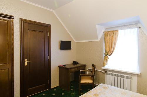 Garden Hotel