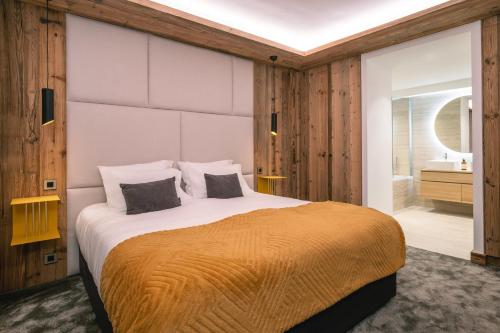 Le Chalet des Amis - Meribel - piscine, cine, salle de jeux in Meribel