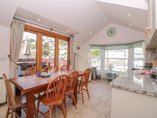 Exterior view, Kipper Lodge in Dartmouth