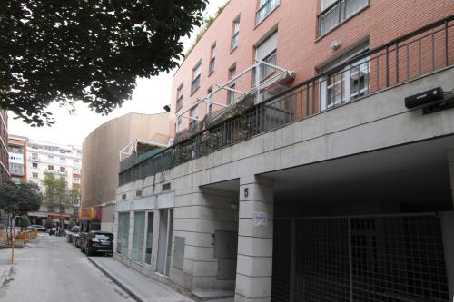 Apartamento Silvela - image 6