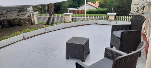 Erkély/terasz, Impala Suite -Entire Unit- 2 bedroom with 1 ensuite bathroom in Ladysmith