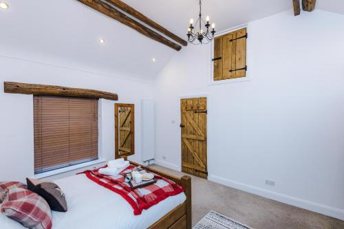 Ivy House Luxury Cheshire Cottage for relaxation. Chester Zoo·