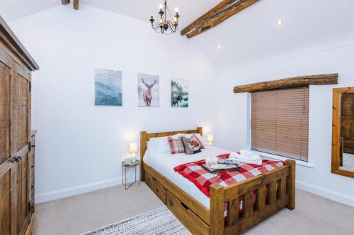 Ivy House Luxury Cheshire Cottage for relaxation. Chester Zoo·