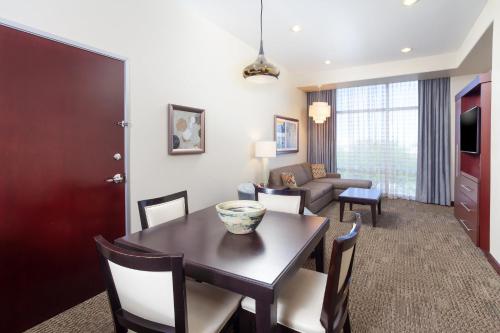Staybridge Suites Las Vegas - Stadium District by IHG, Las Vegas (fotografie 10)