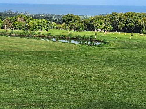 411350905 Koura Bay Golf Resort
