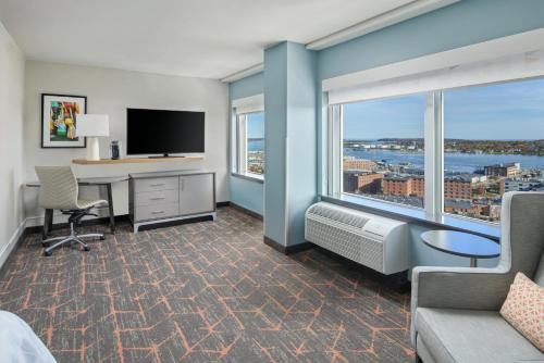 Holiday Inn Portland-By the Bay an IHG Hotel - image 10