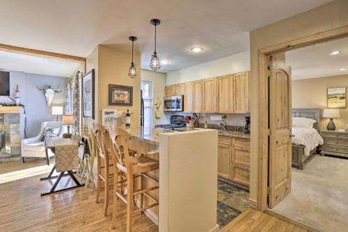 Vail Ski Condo with Comm Pool and Mtn Shuttle! - image 13
