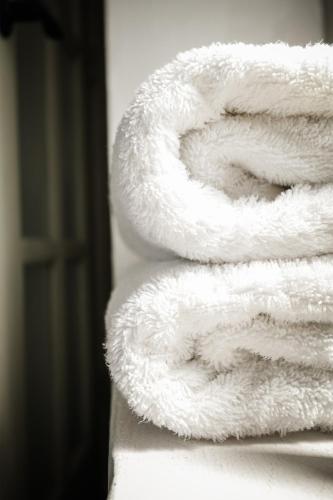 AmazINN Places Rooftop and Jacuzzi VII