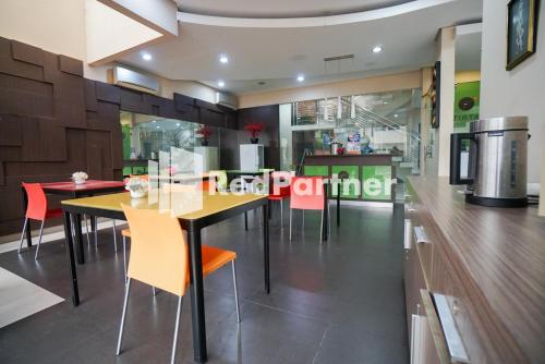 Facilities, Tirta Mansion Premier near Indomaret PasarKemis