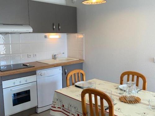 Appartement Narbonne, 3 pièces, 6 personnes - FR-1-229B-23