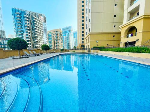Apartments on JBR by HAPPY SEASON - image 6