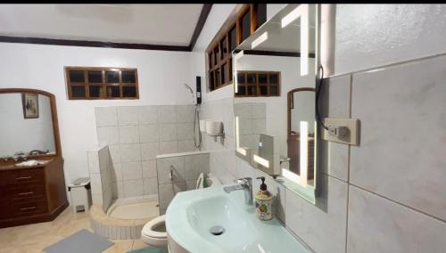 Ohana Hometel in Bacon District