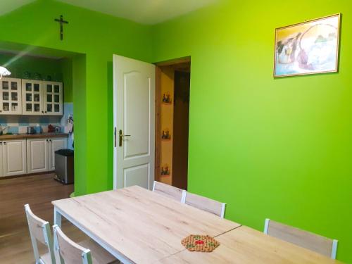 virtuve, Agroturystyka Pod Złotą Wiechą (Agroturystyka Pod Zlota Wiecha) in Nowica