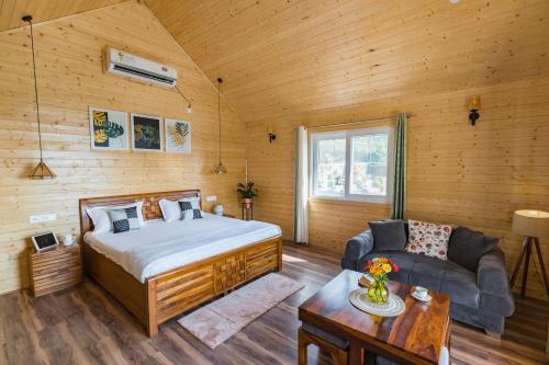 SaffronStays Cottage Glade, Dehradun - luxury wooden cottage - Dhanaulti