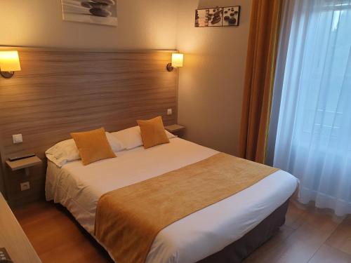 Hotel Henri IV - image 6