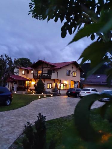 Casa cu Flori