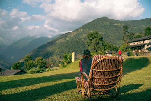 Kilátás, Mountain Lodges of Nepal, Tomijong in Dhampus