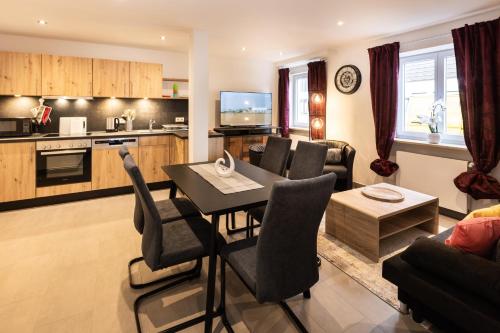 Two-Bedroom Apartment image 6