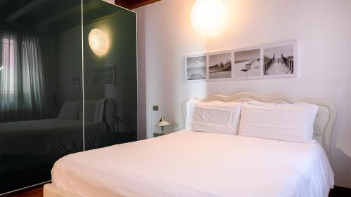 Casanova Fourrooms - image 9