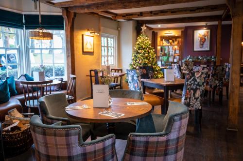 The Green Man Hotel by Greene King Inns - image 11