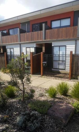 Exterior view, Modern air-conditioned 3-bedroom townhouse in centre of Cape Woolamai in Cape Woolamai