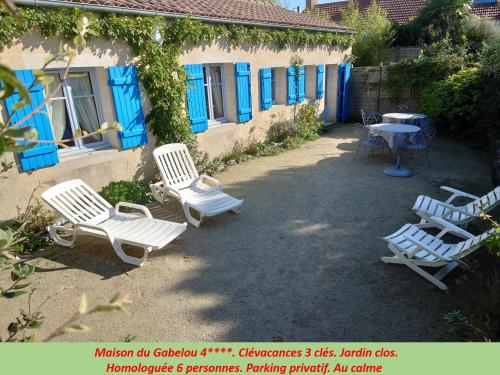Fromentine Barre de Monts Demeure historique La Joséphine 1828 Trois Locations maisons indépendantes avec jardin clos 4 étoiles 3 CléVac 6 pers Très au calme Bienvenue aux animaux Moins 40 pour cent au mois hors saison