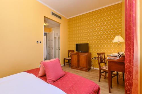 Mare Mare Suites - image 13