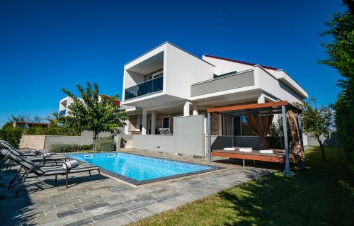 Villa Flavia and Alba - Private Heated Pool - Accommodation - Novalja