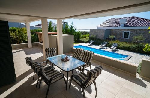 Villa Flavia and Alba - Private Heated Pool