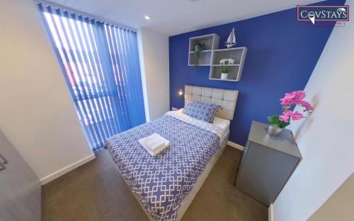 Signature House - Contemporary Studios in Coventry City Centre, free parking, by COVSTAYS