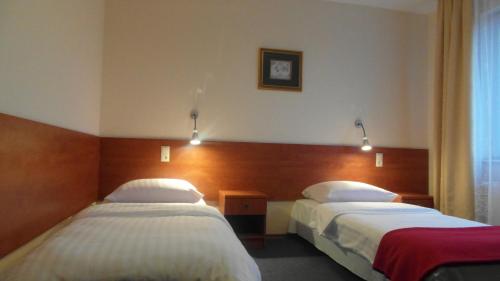 Hotel Julianów – Warsaw, WA